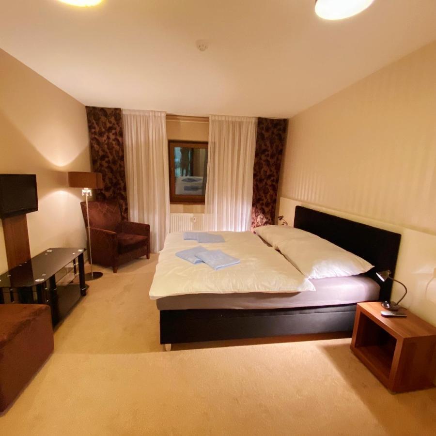 Golden Fish Apartmany Xia Plzeň Eksteriør billede