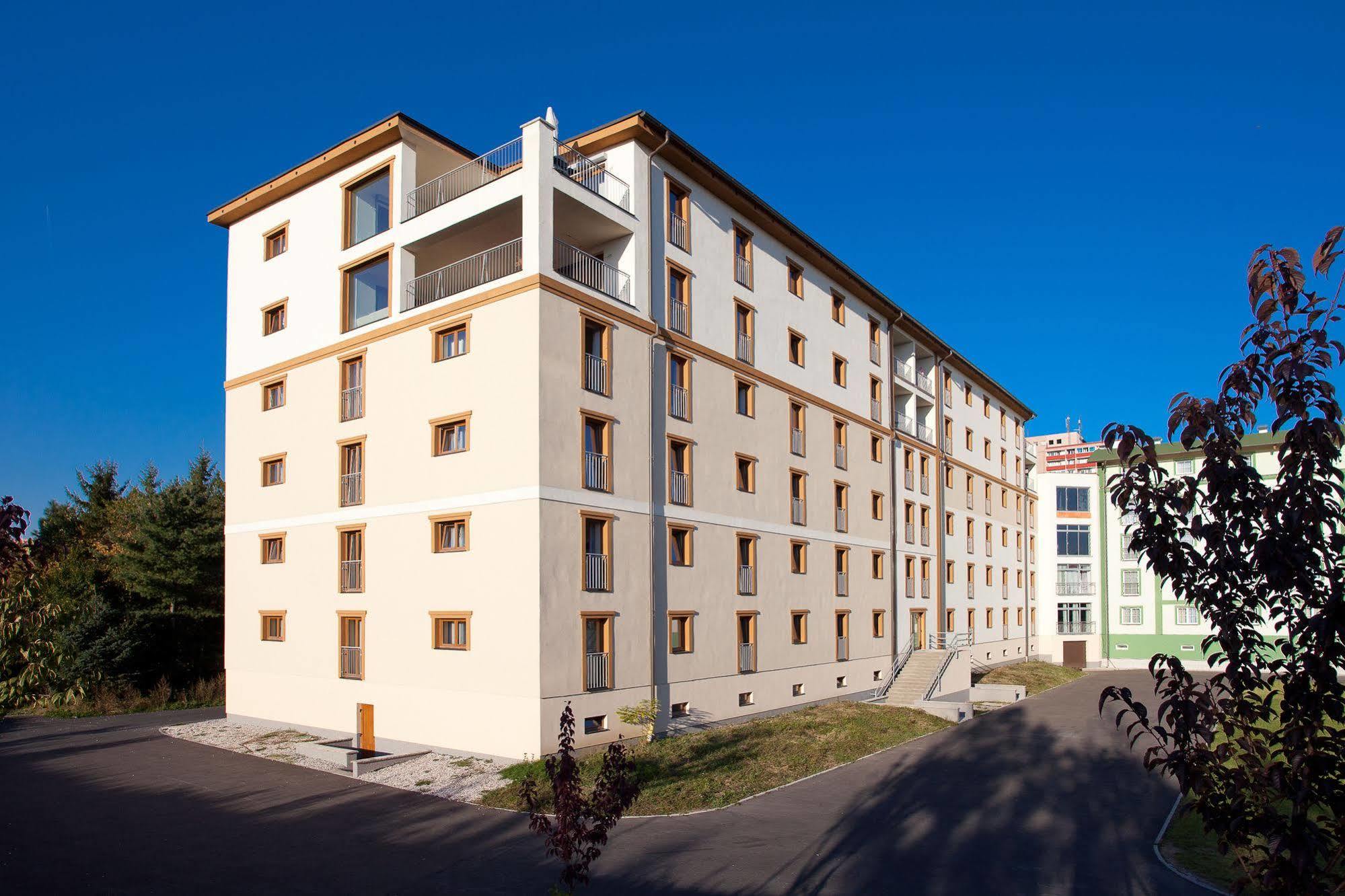 Golden Fish Apartmany Xia Plzeň Eksteriør billede