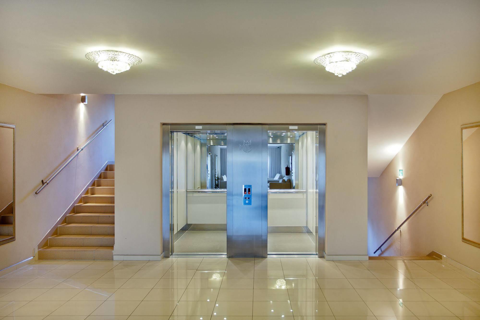Golden Fish Apartmany Xia Plzeň Eksteriør billede